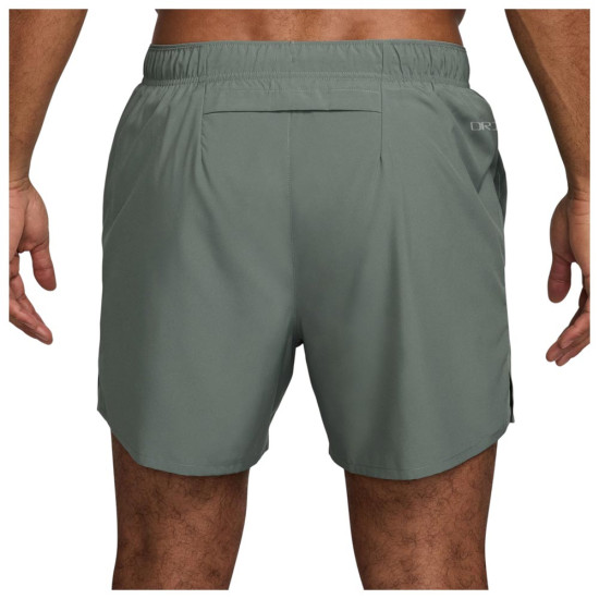 Nike Ανδρικό σορτς Challenger Dri-FIT 5'' Brief-Lined Versatile Shorts Nike Ανδρικό σορτς Challenger Dri-FIT 5'' Brief-Lined Versatile Shorts
